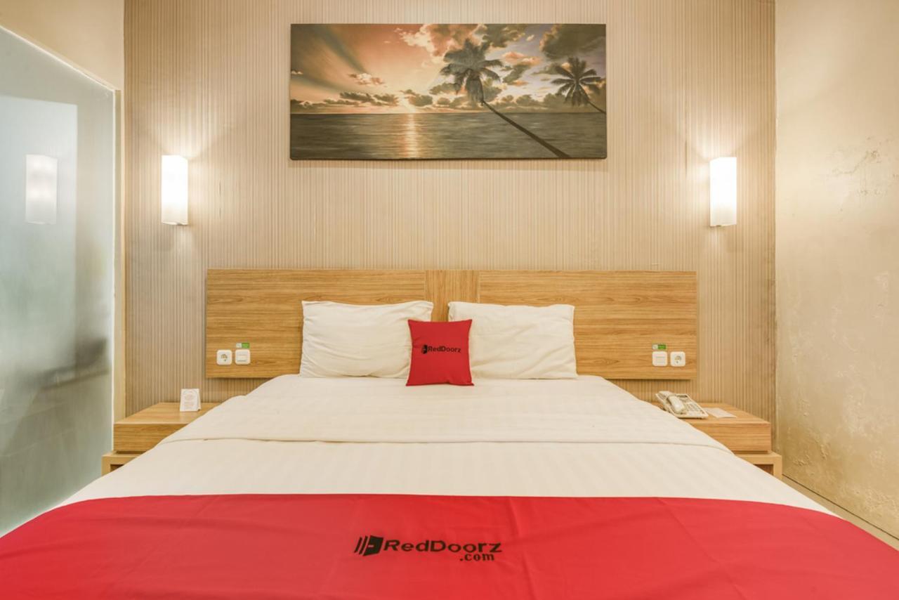 Reddoorz Syariah Near Terminal 1 Juanda Airport Hotel Surabaya Ngoại thất bức ảnh